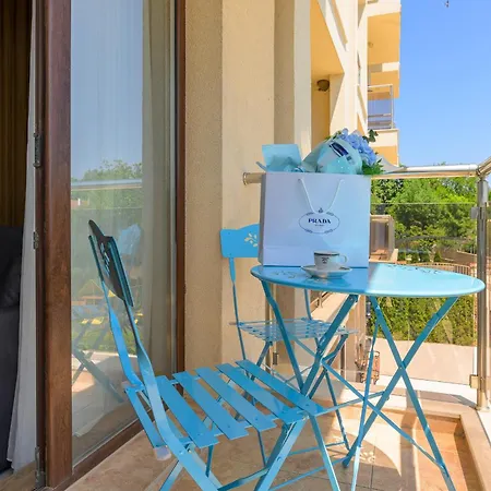Apartman Azur Ap 4 *